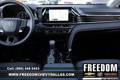 2025 Toyota Camry LE