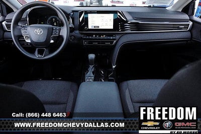 2025 Toyota Camry LE