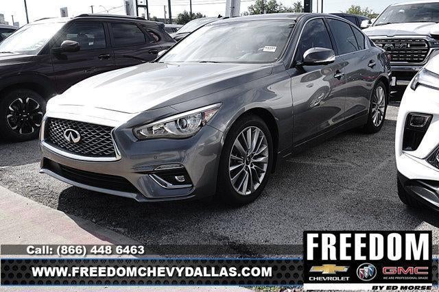 2023 INFINITI Q50 LUXE