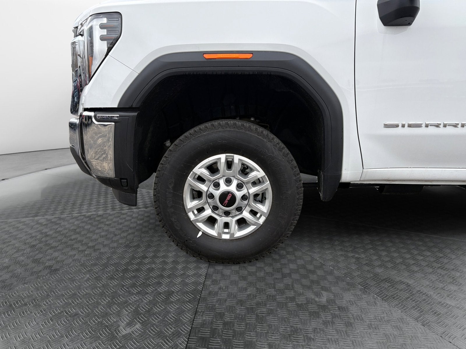 2025 GMC Sierra 2500 HD Pro