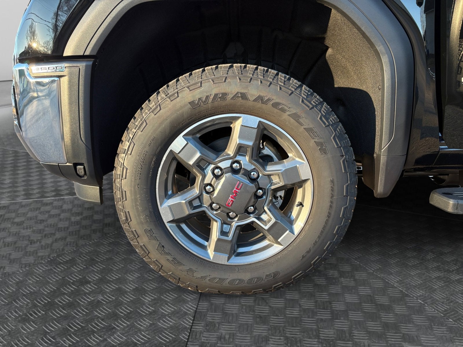 2025 GMC Sierra 2500 HD SLT