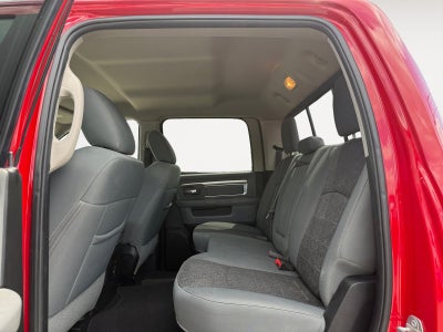 2018 RAM 1500 Big Horn Crew Cab 4x4 5'7" Box