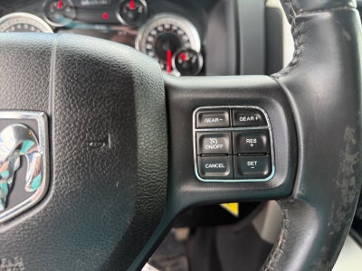 2018 RAM 1500 Big Horn Crew Cab 4x4 5'7" Box