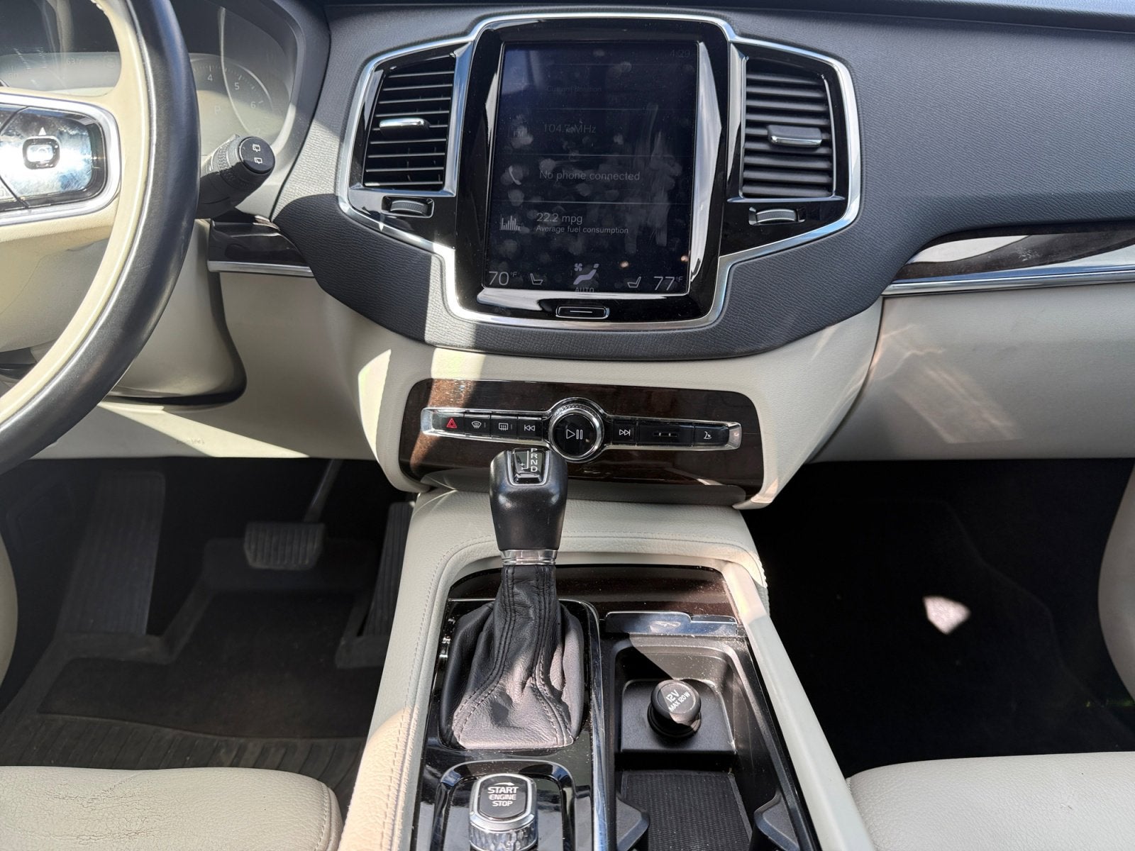 2018 Volvo XC90 T5 Momentum