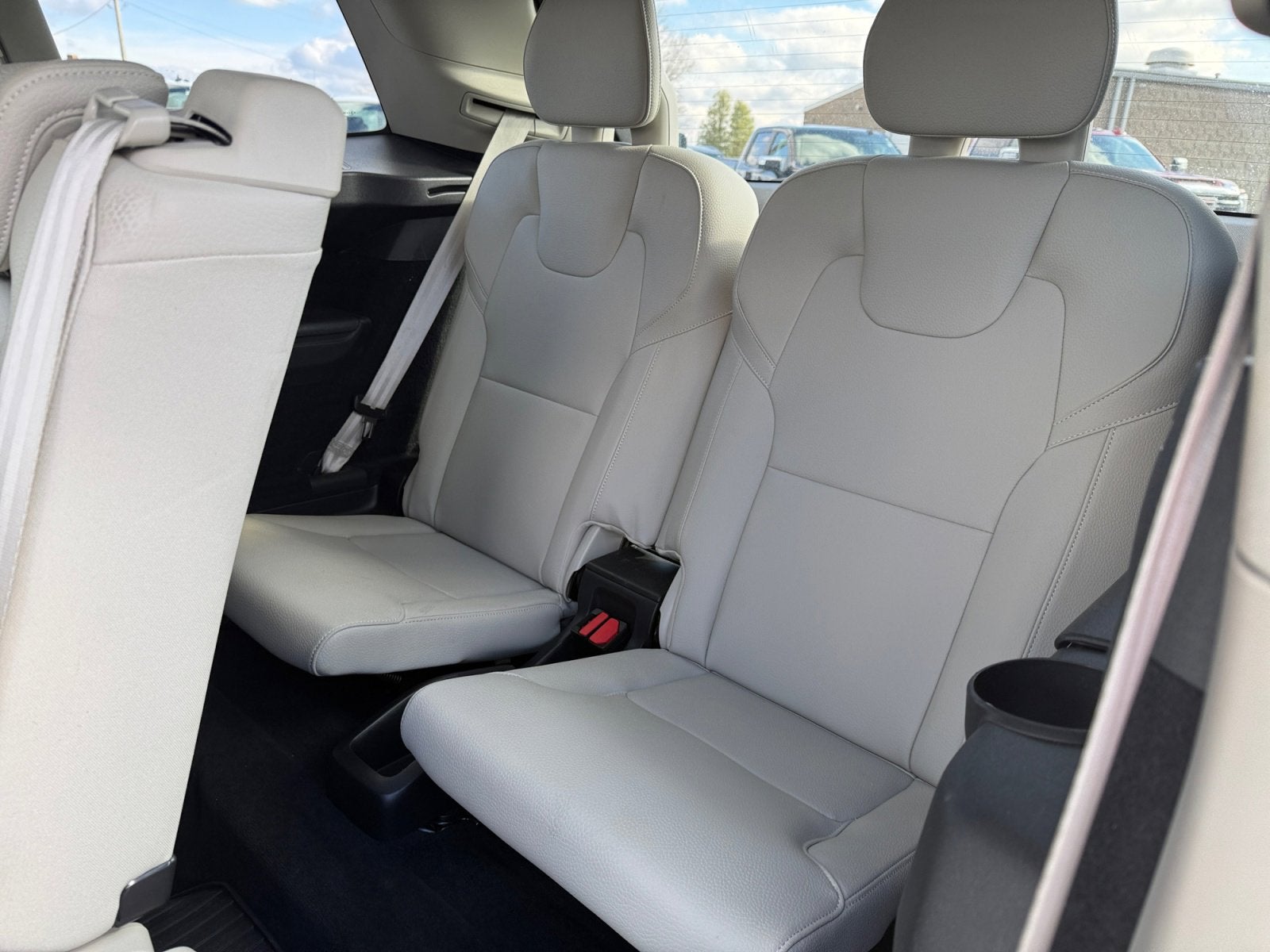 2018 Volvo XC90 T5 Momentum