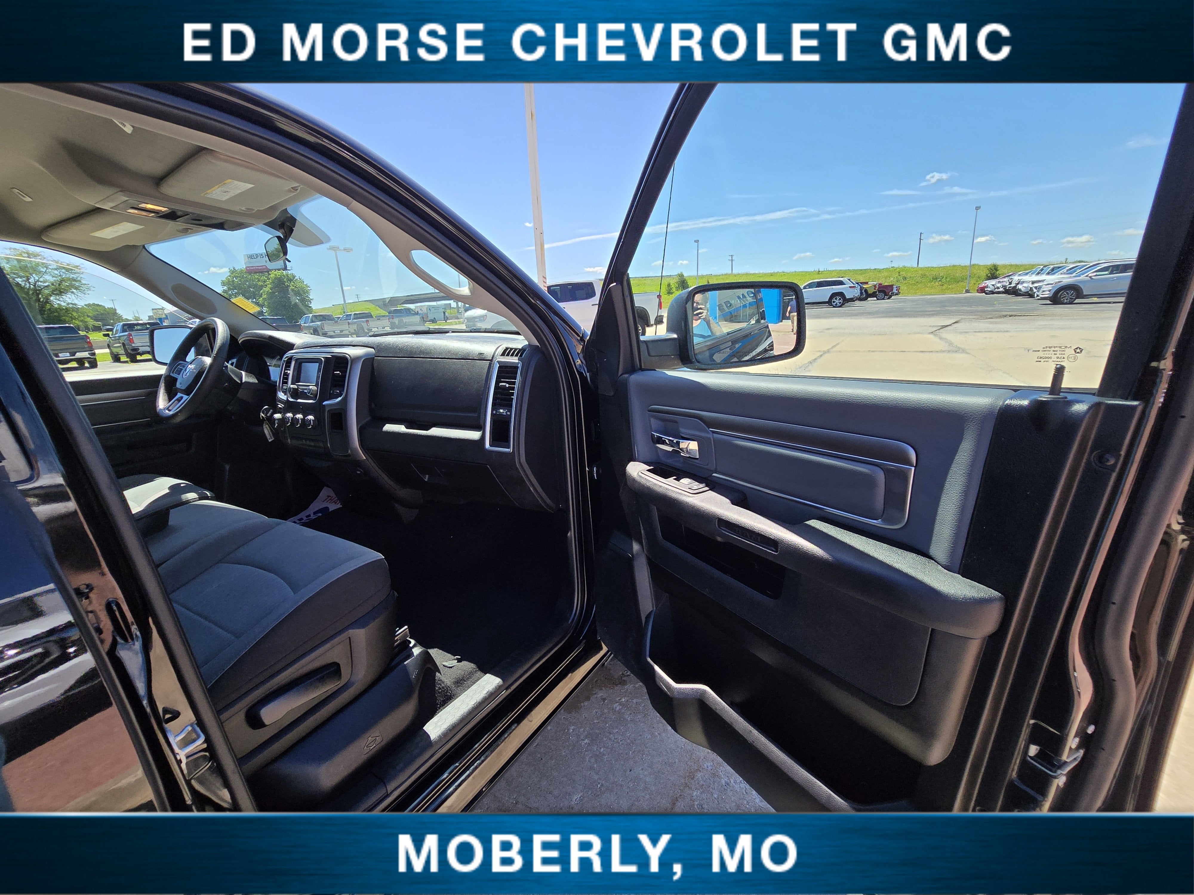 2024 RAM 1500 Classic SLT