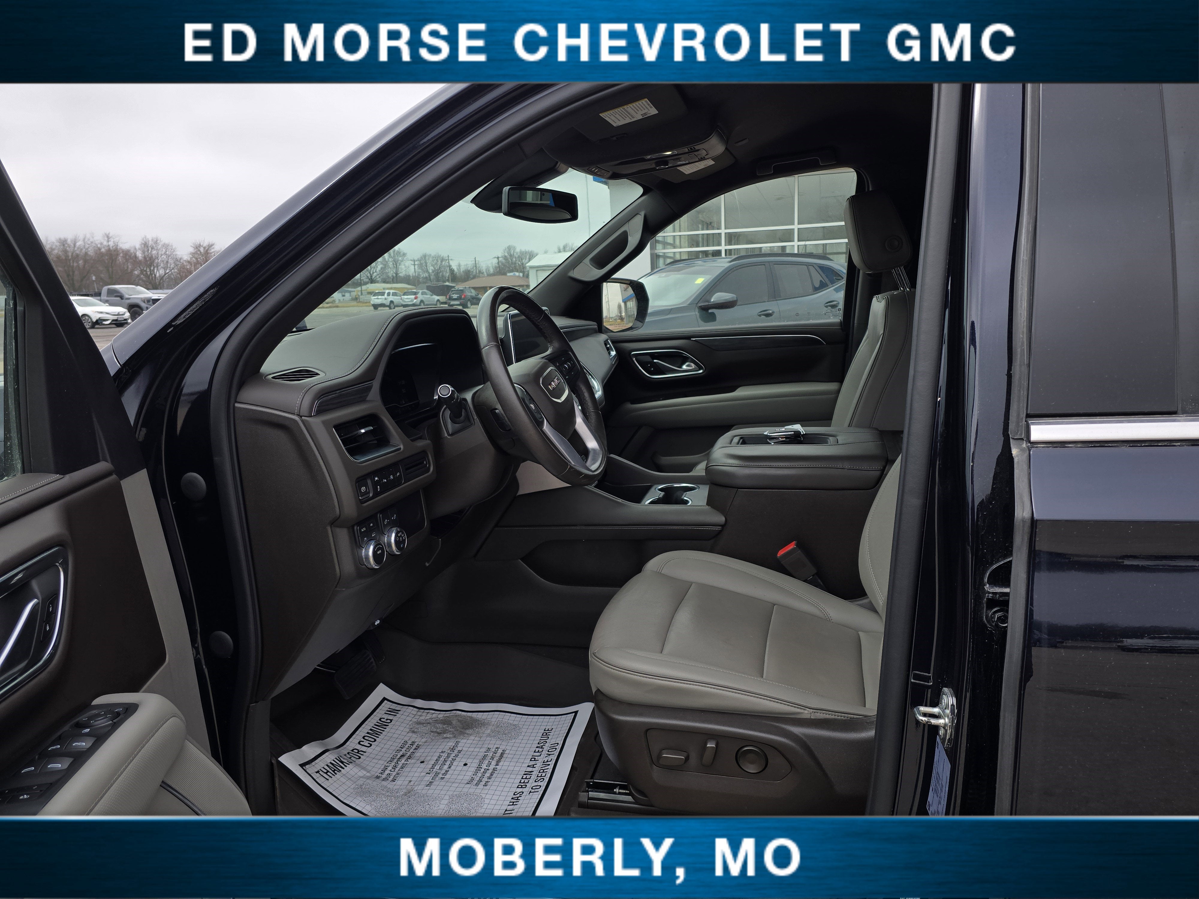 2022 GMC Yukon SLT