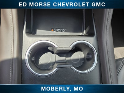 2024 GMC Yukon SLT