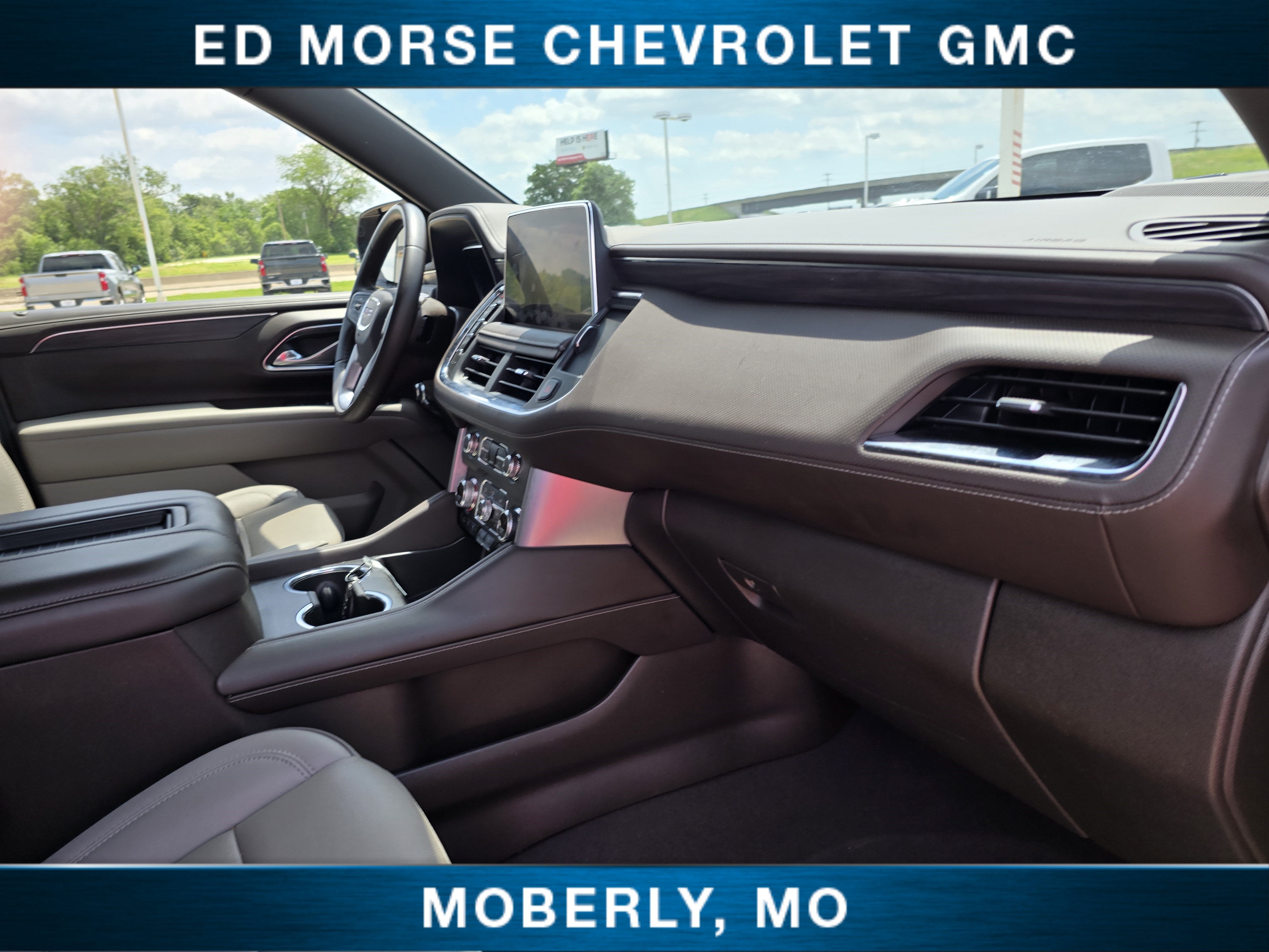 2024 GMC Yukon SLT
