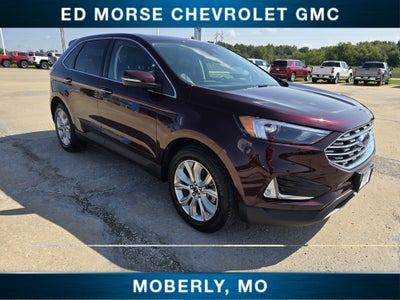 2022 Ford Edge Titanium