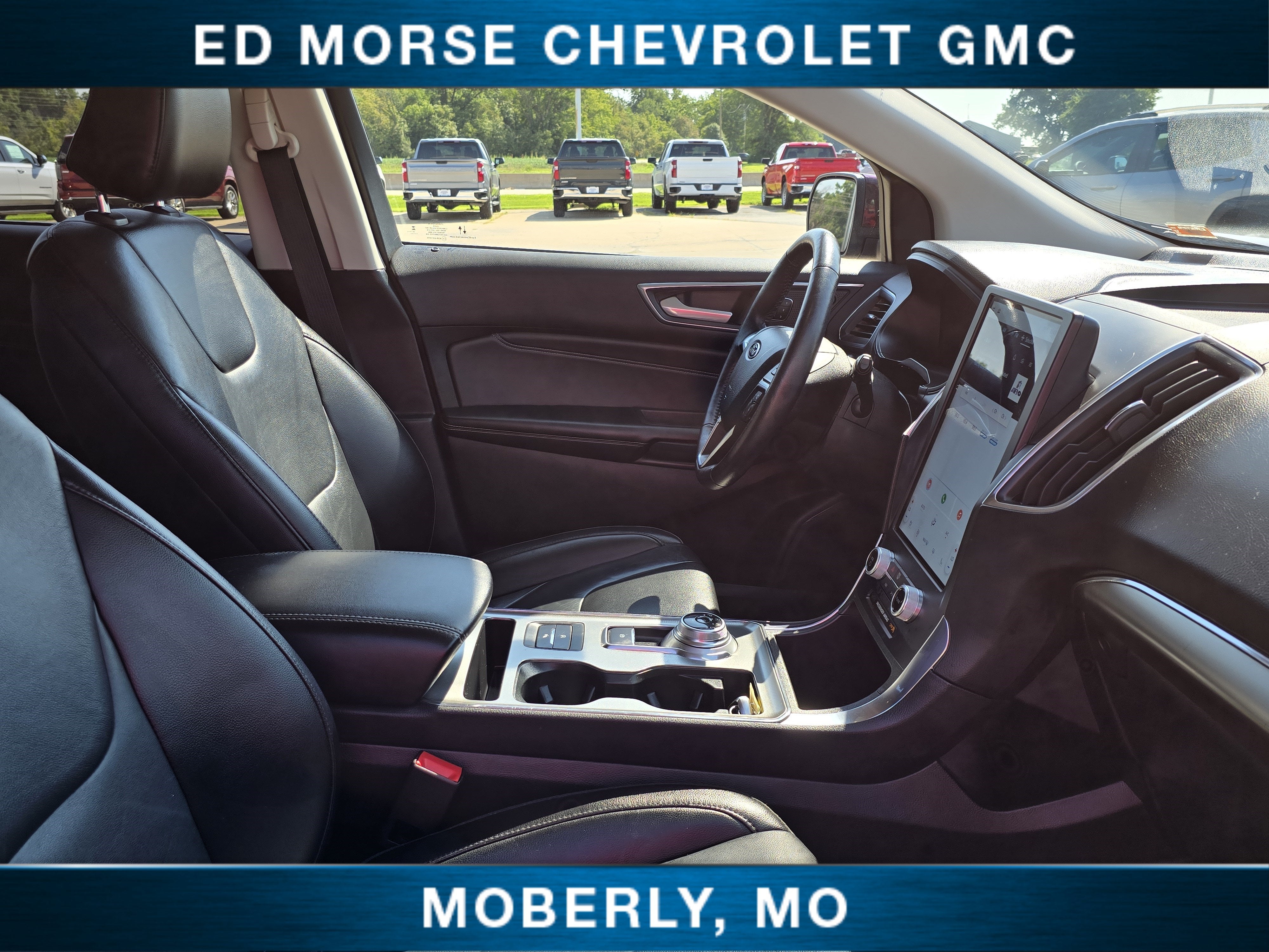 2022 Ford Edge Titanium