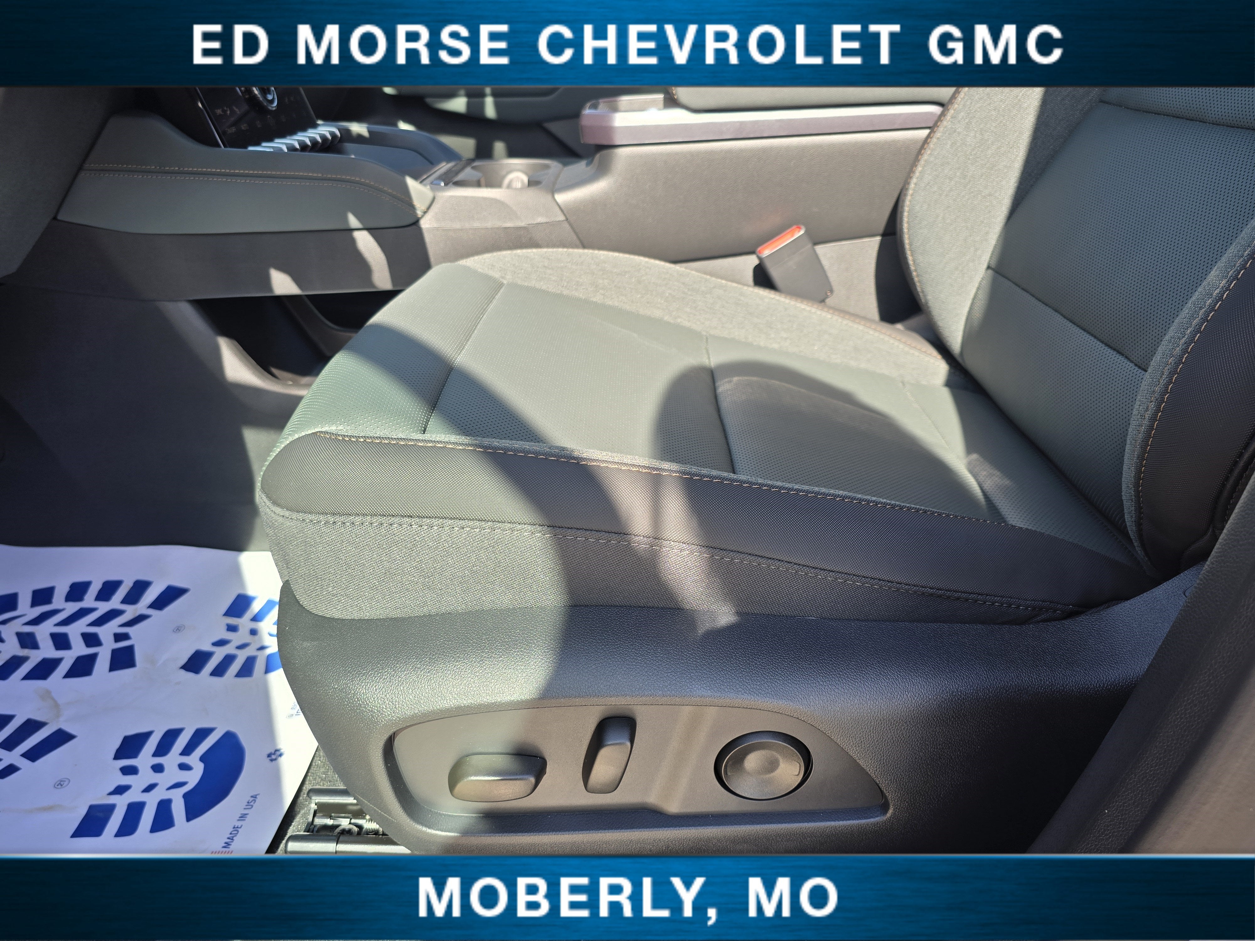 2027 GMC Terrain AWD AT4