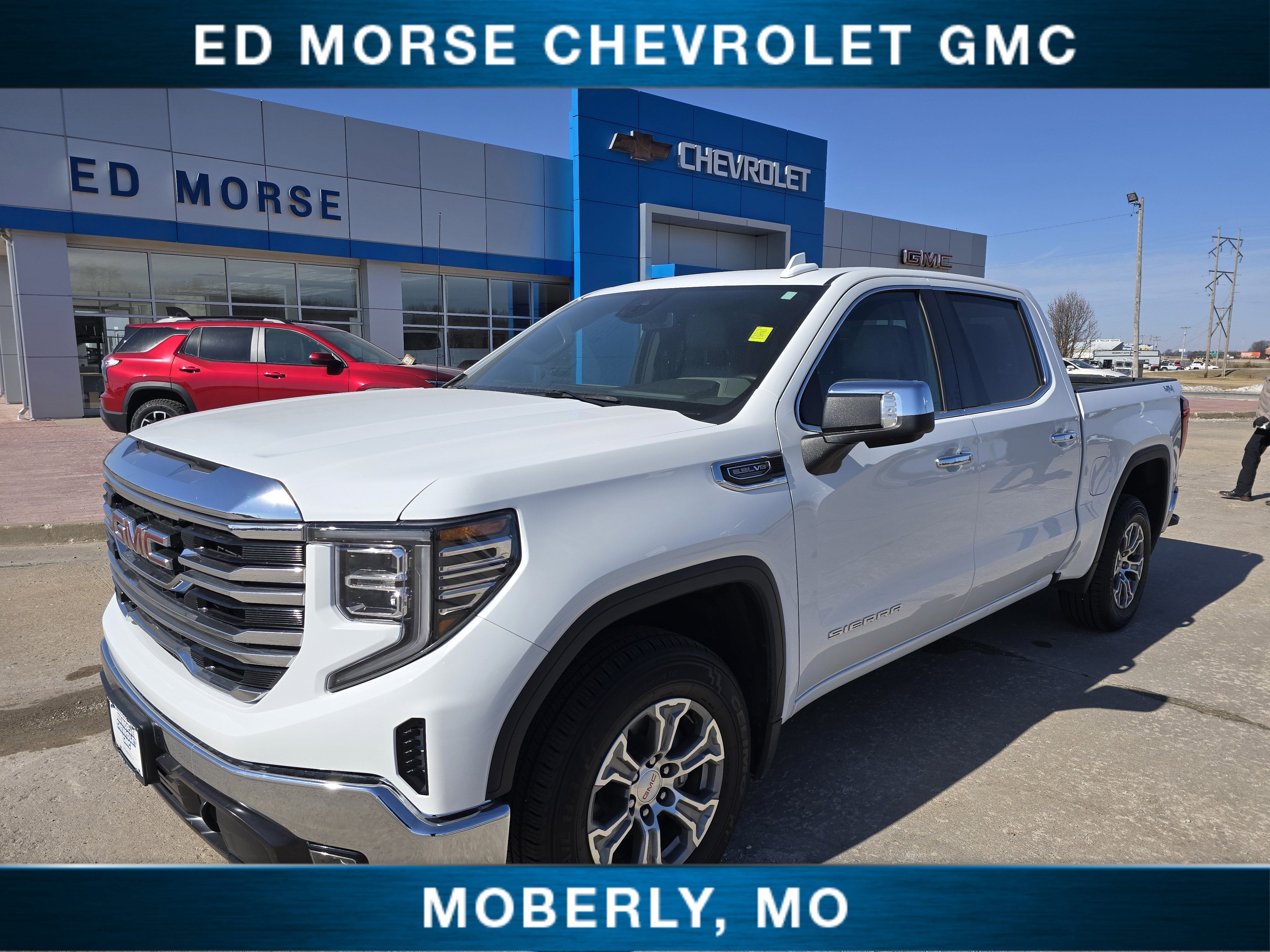 2024 GMC Sierra 1500 SLT