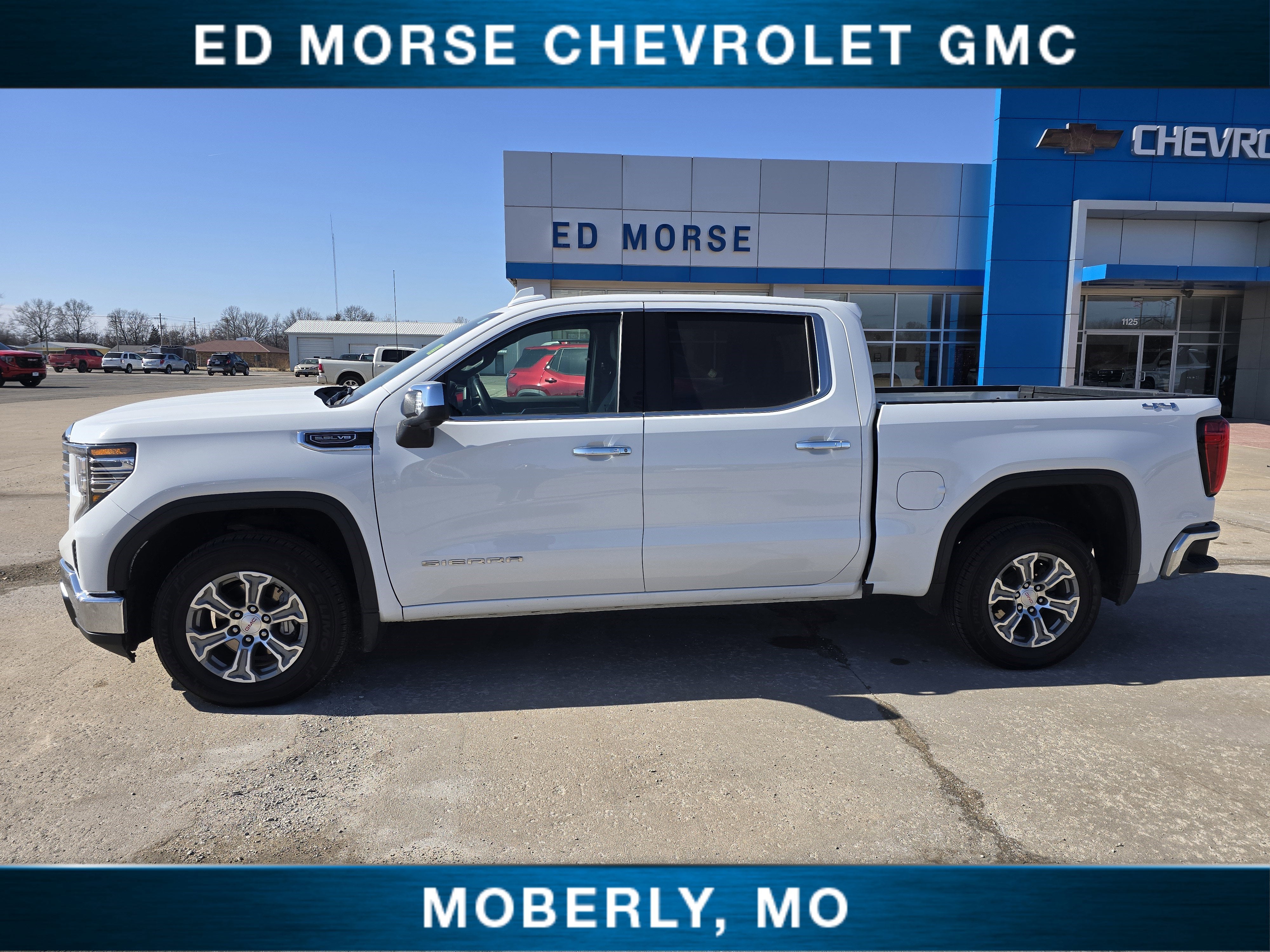 2024 GMC Sierra 1500 SLT