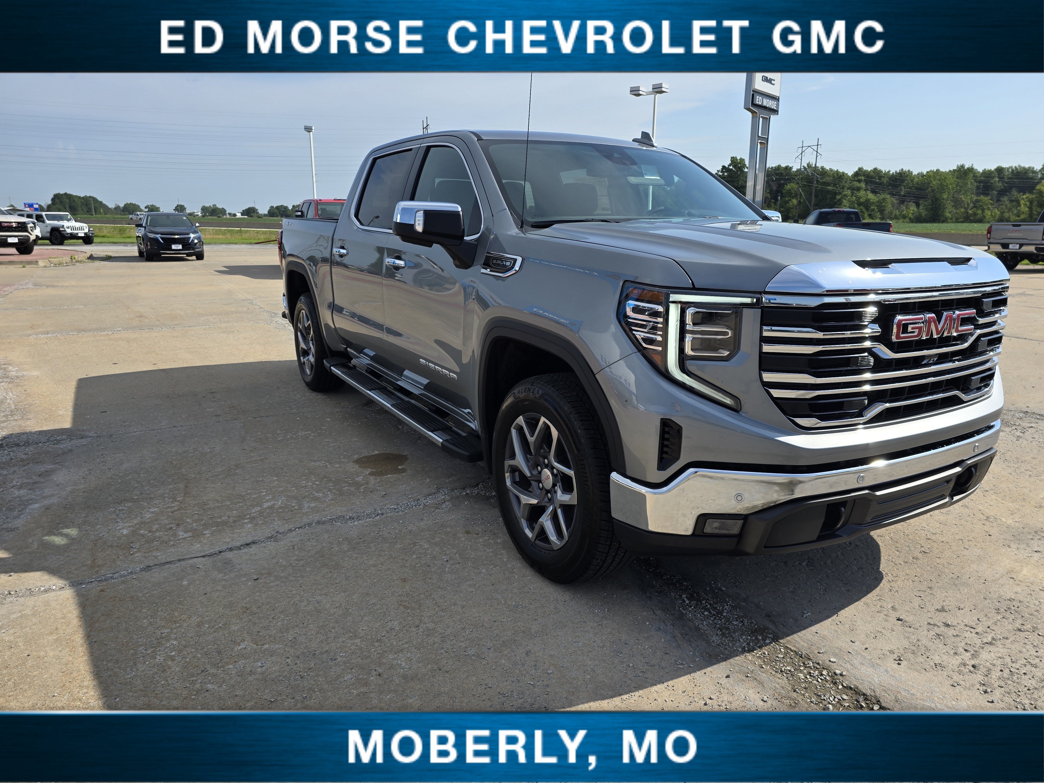 2026 GMC Sierra 1500 SLT