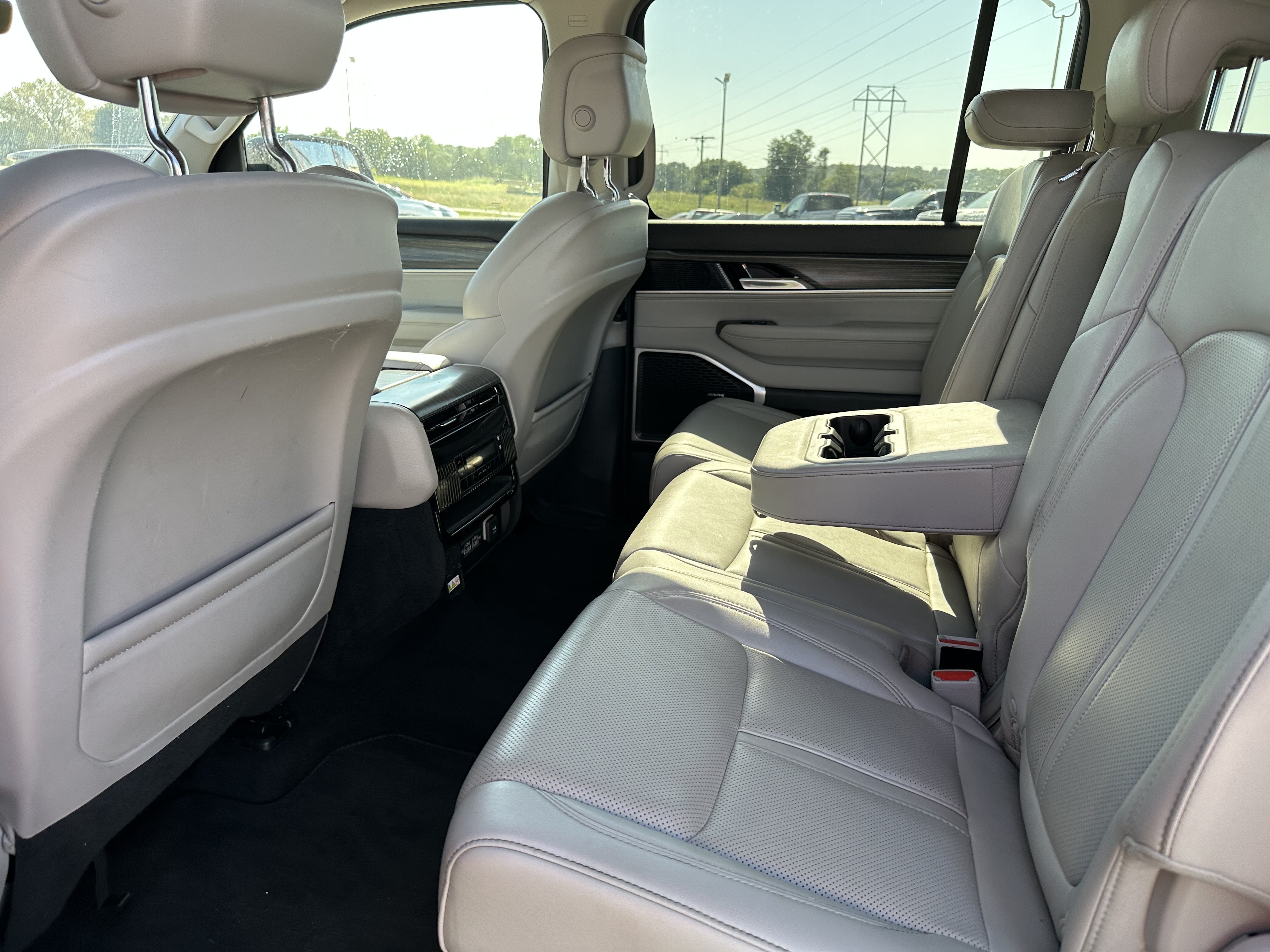 2024 Jeep Wagoneer L Series II
