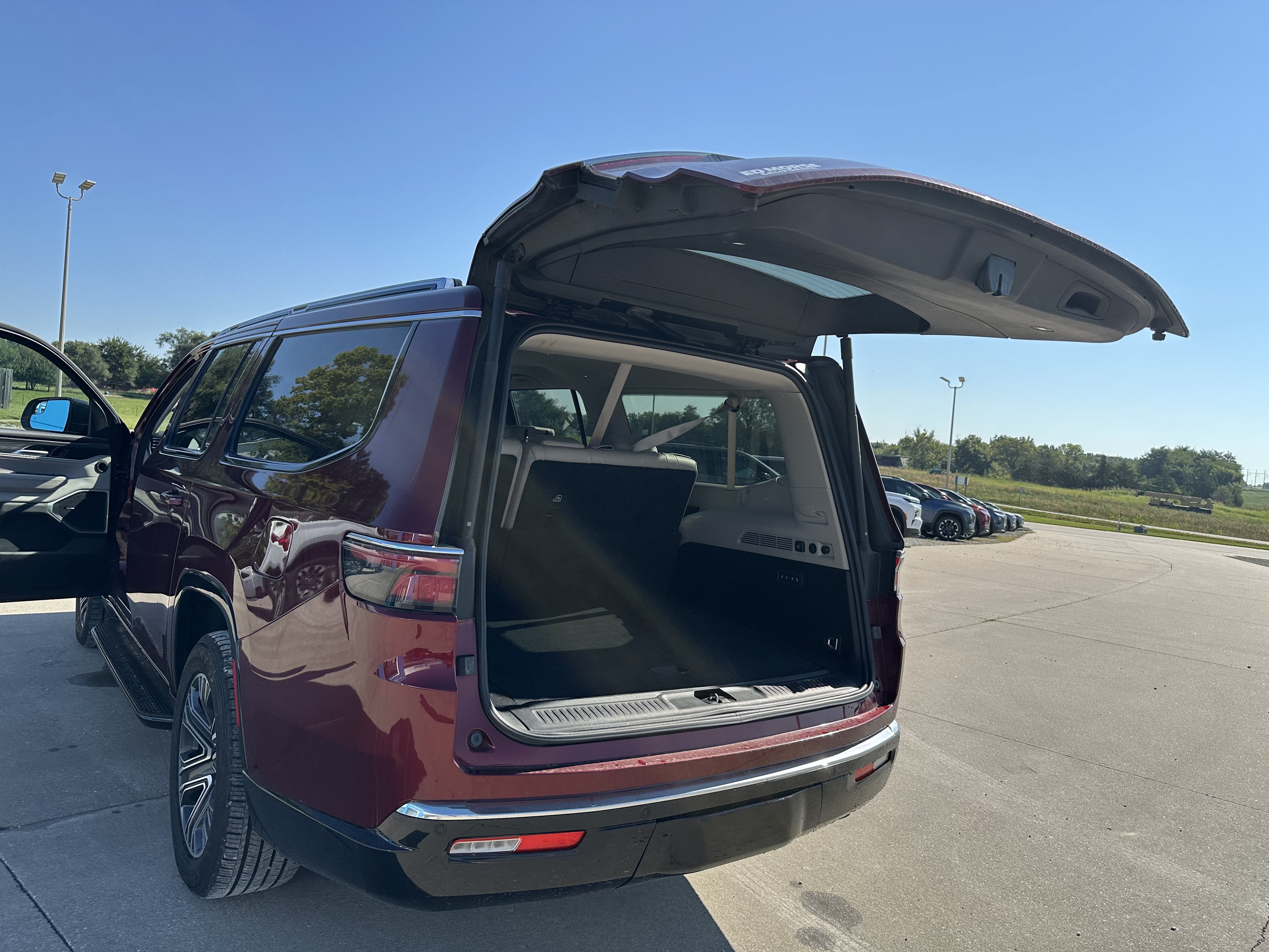 2024 Jeep Wagoneer L Series II