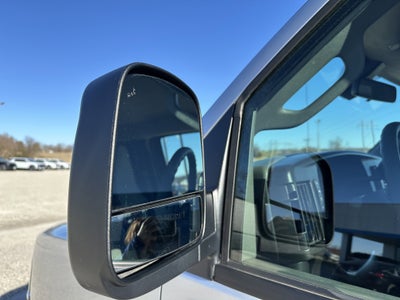 2024 Chevrolet Express Passenger 2500 1LT