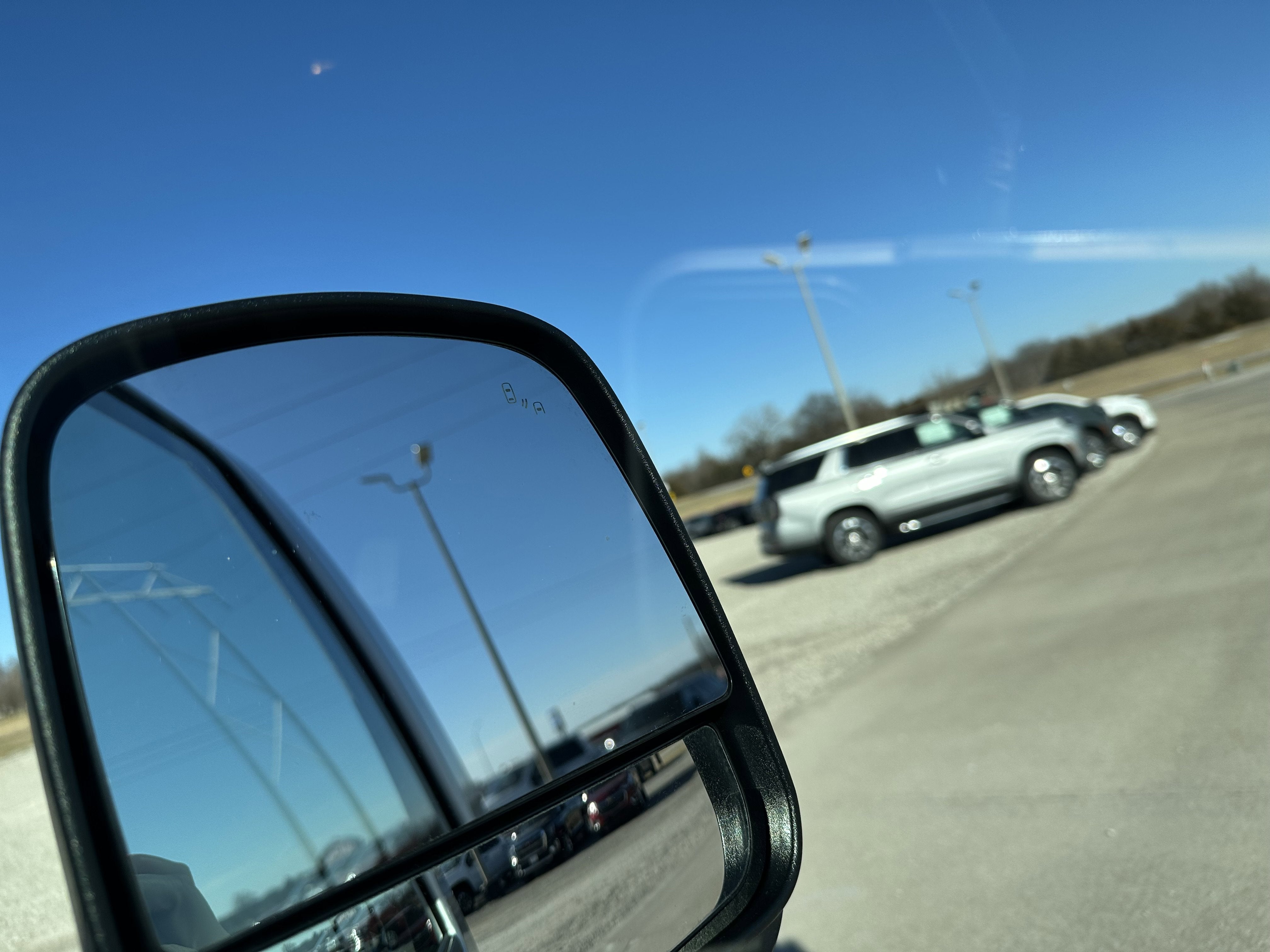 2024 Chevrolet Express Passenger 2500 1LT