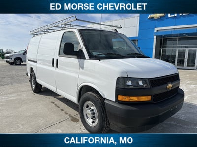 2025 Chevrolet Express Cargo WT