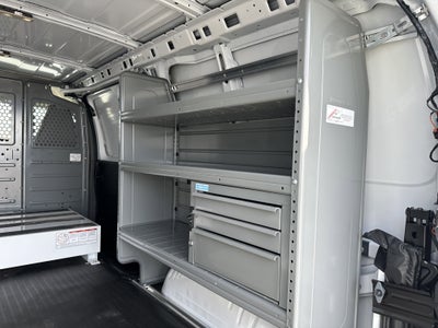 2025 Chevrolet Express Cargo WT