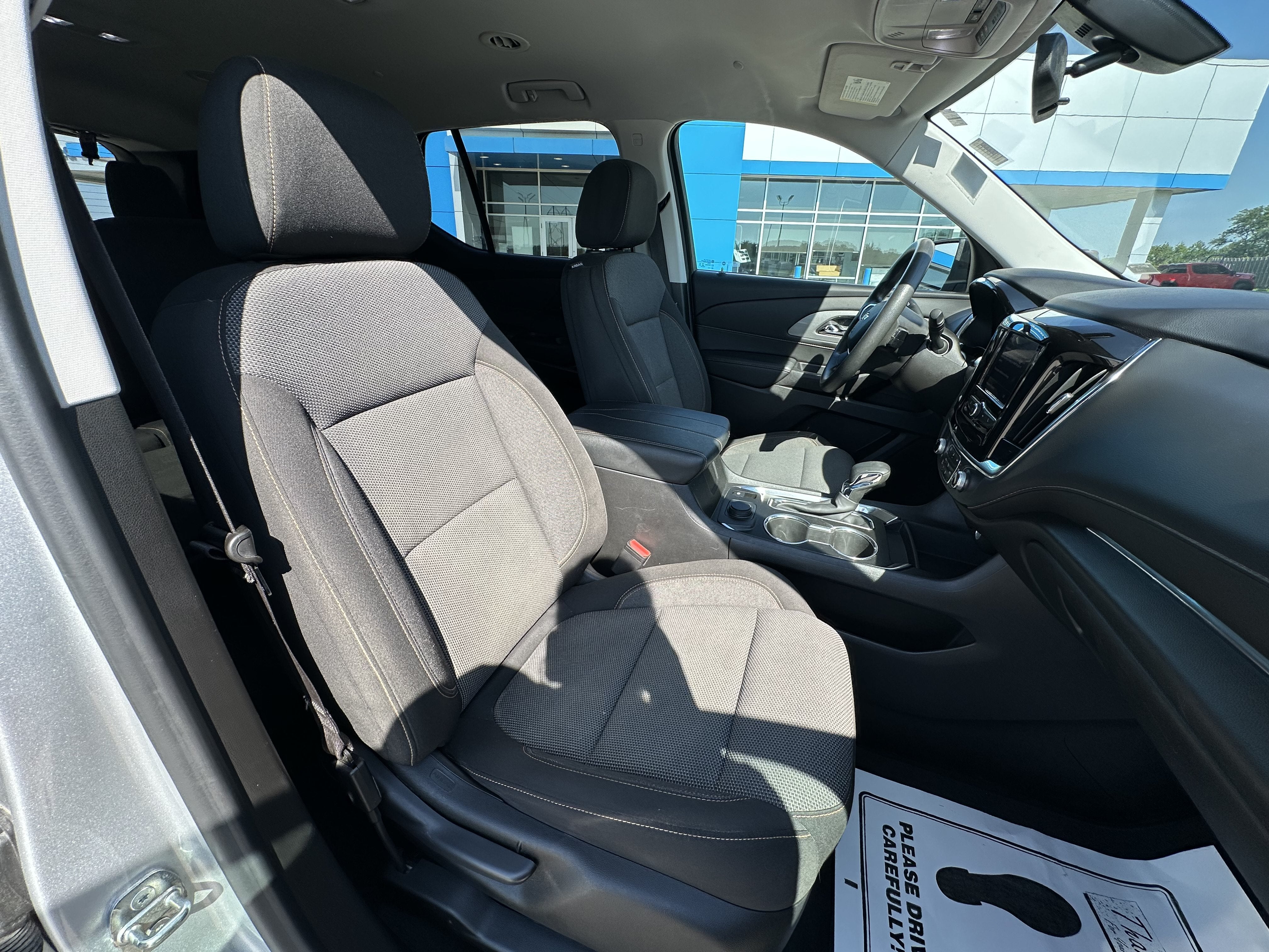 2021 Chevrolet Traverse LS