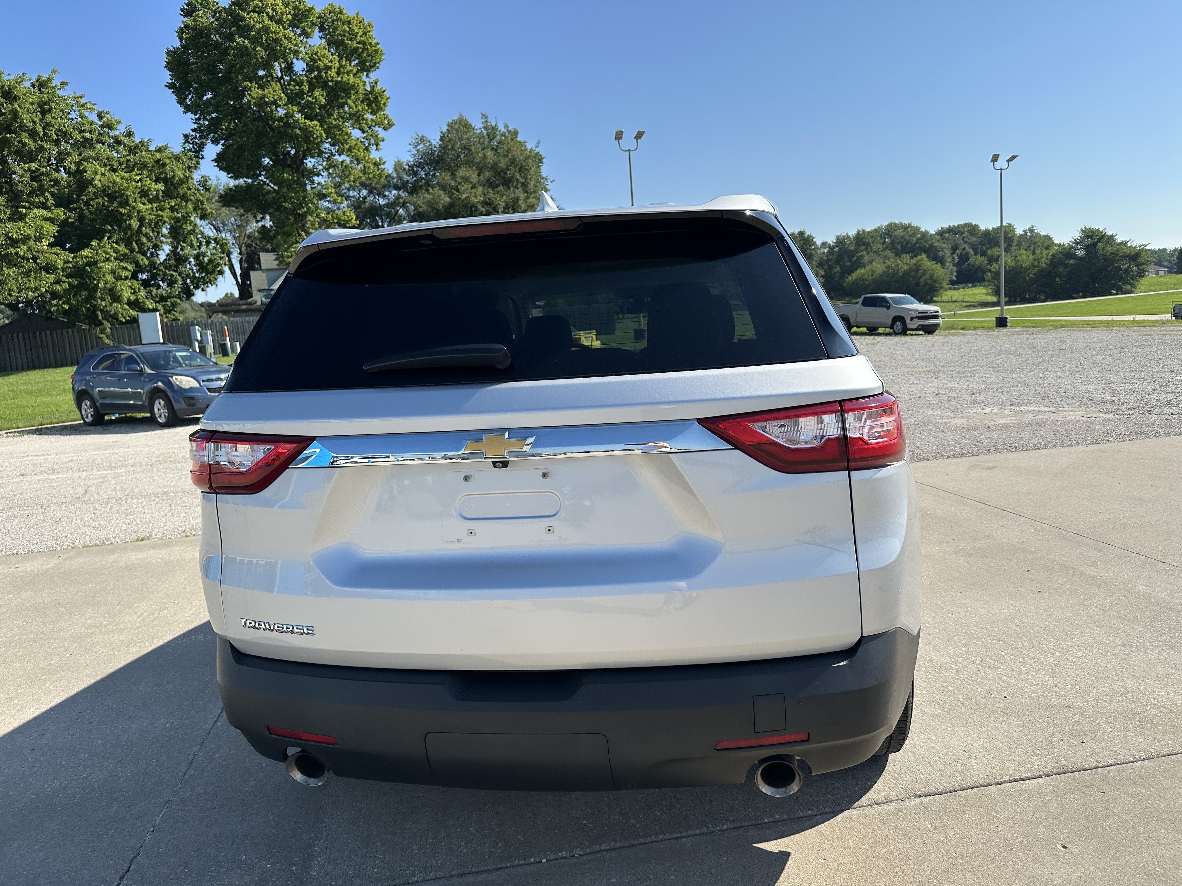 2021 Chevrolet Traverse LS