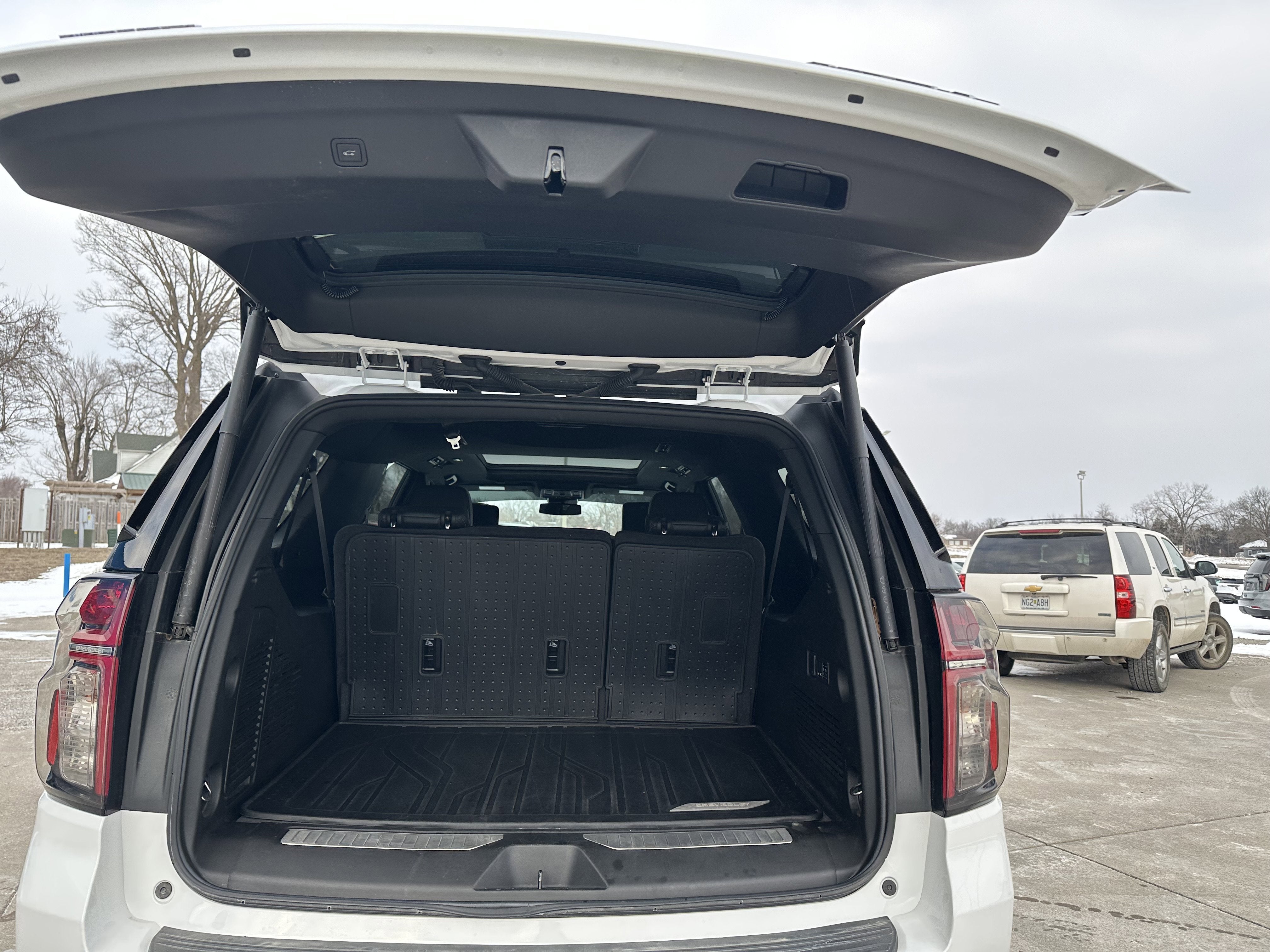 2024 Chevrolet Suburban RST