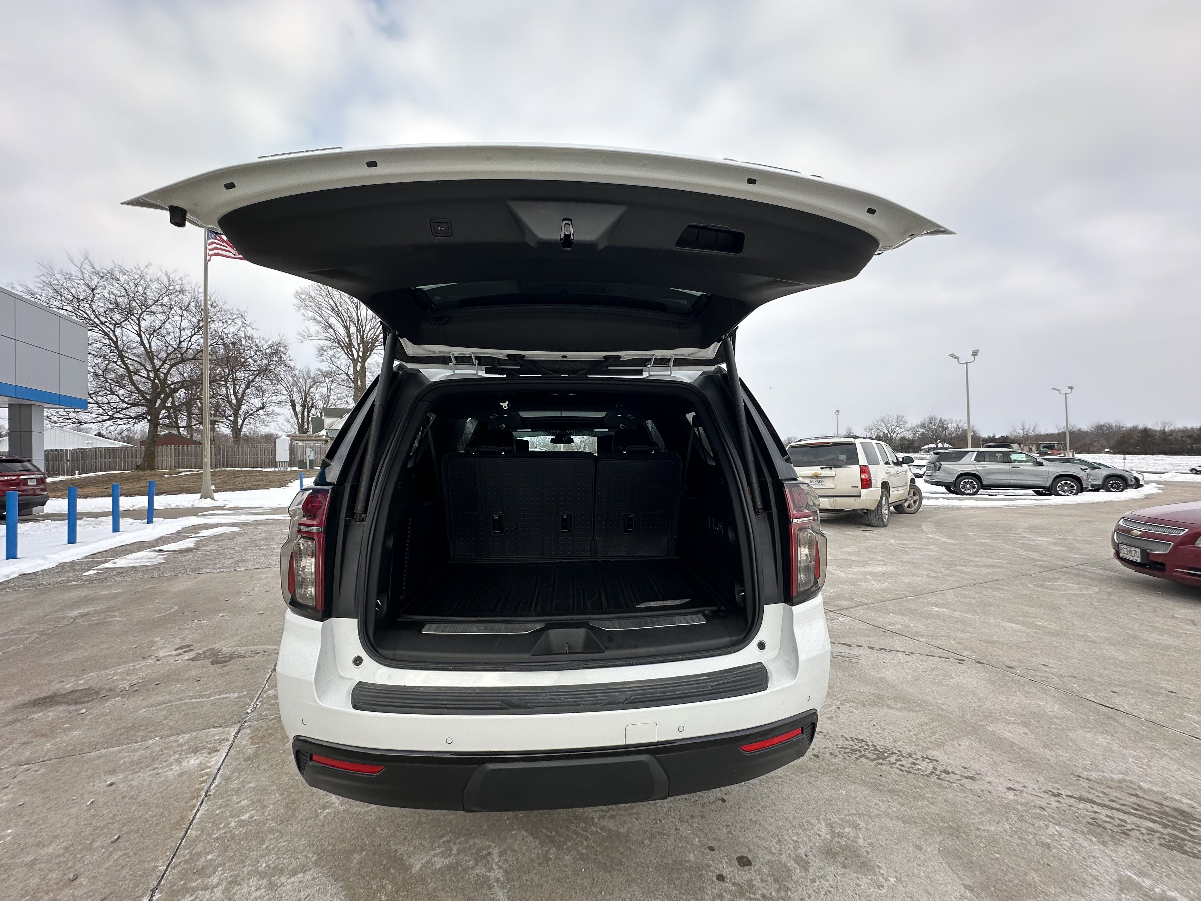 2024 Chevrolet Suburban RST