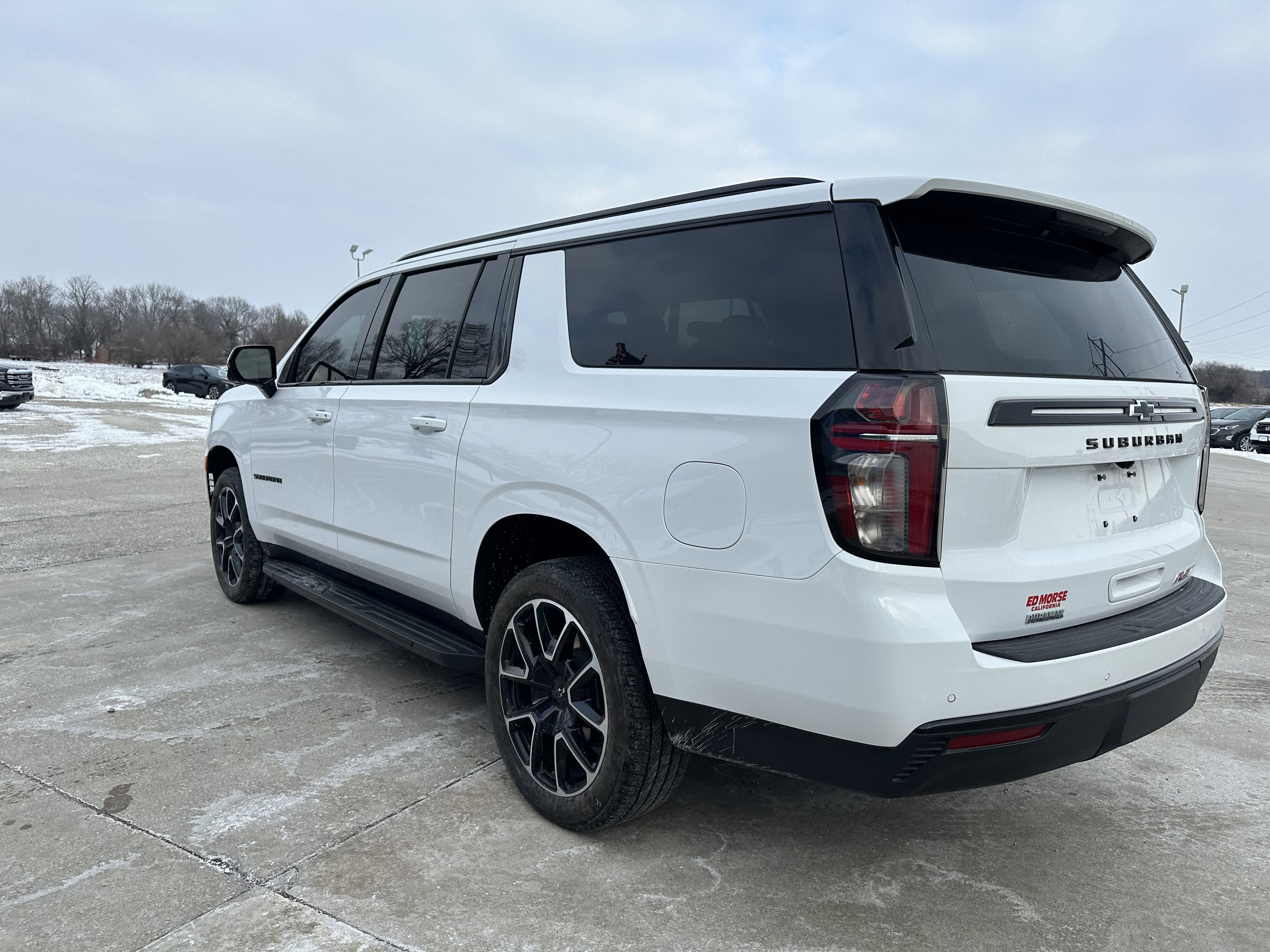2024 Chevrolet Suburban RST