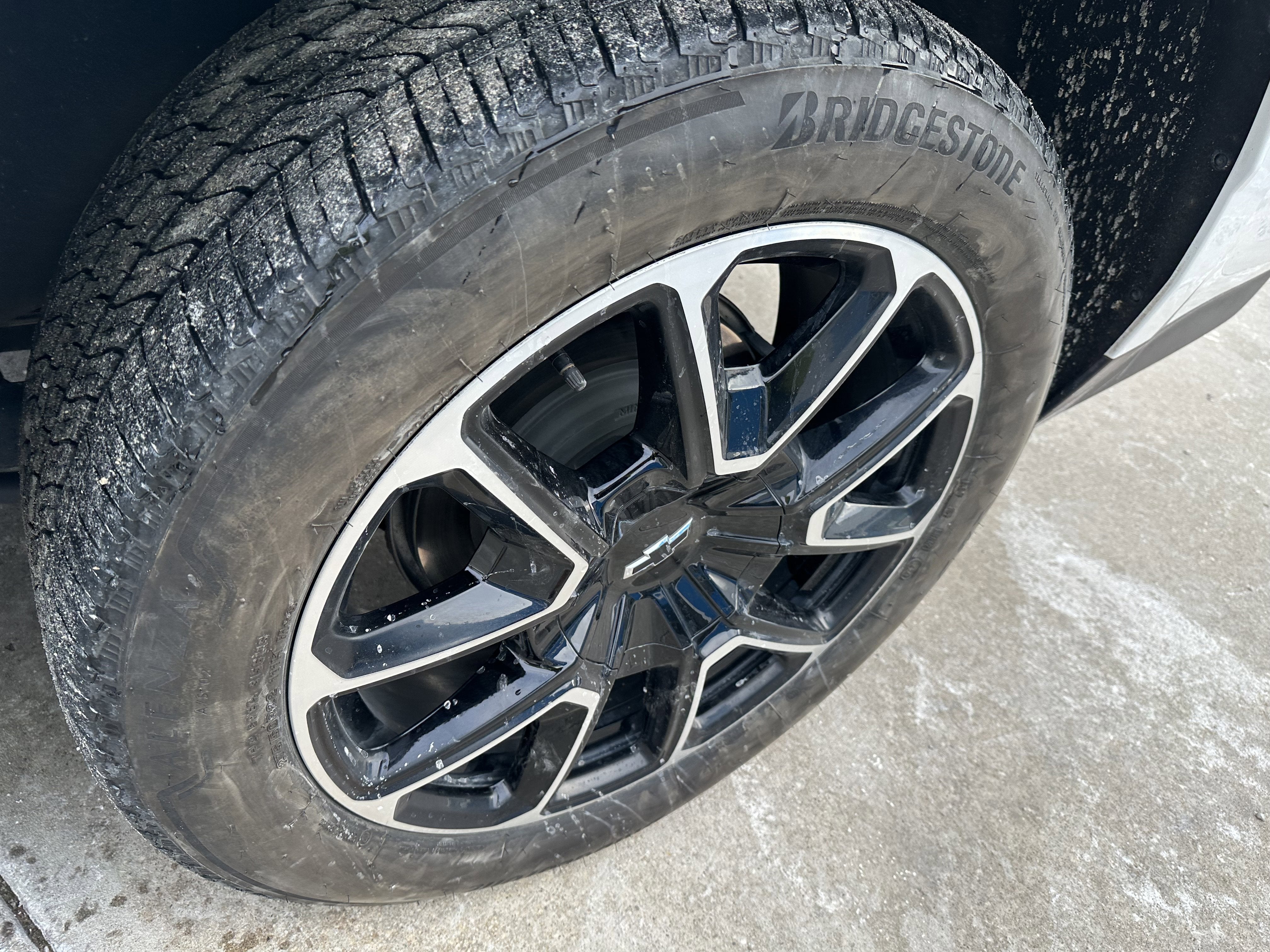 2024 Chevrolet Suburban RST