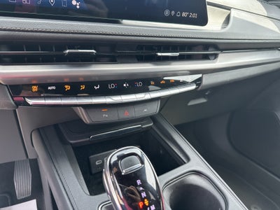 2025 Cadillac XT4 Premium Luxury
