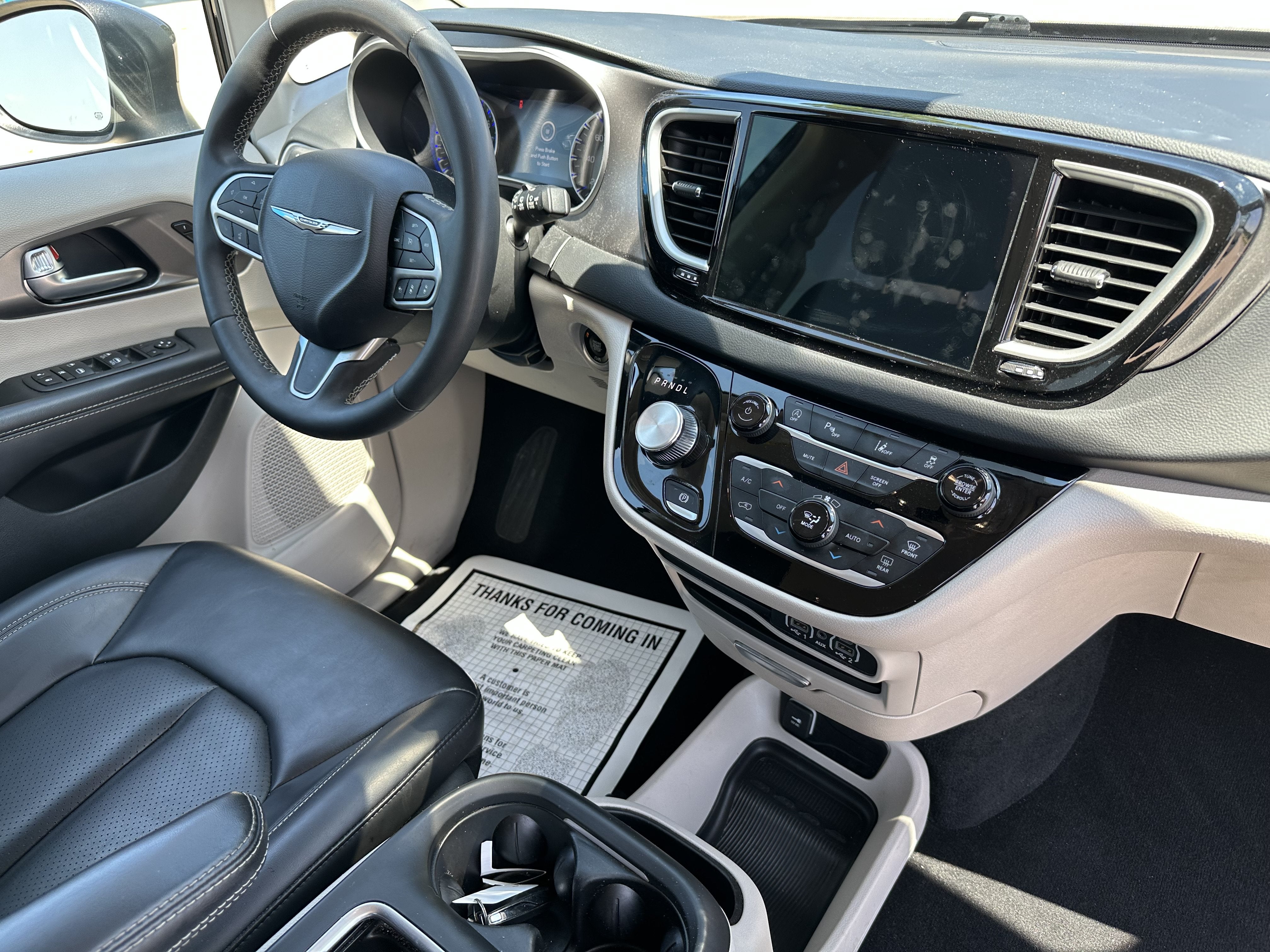 2023 Chrysler Pacifica Touring L