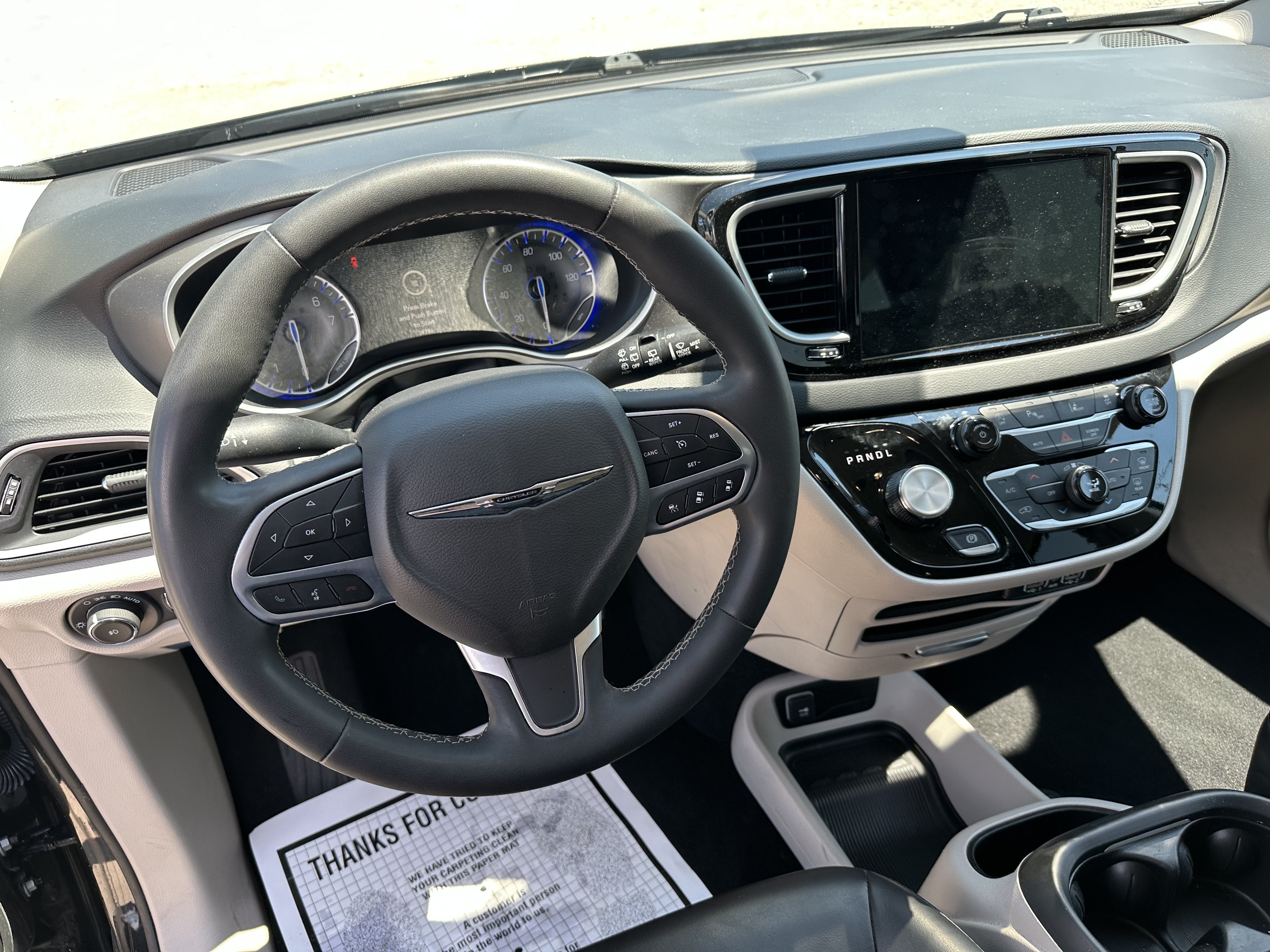 2023 Chrysler Pacifica Touring L