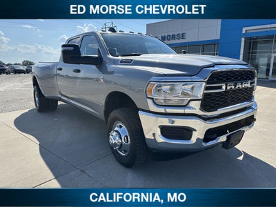 2024 RAM 3500 Tradesman Crew Cab 4x4 8' Box