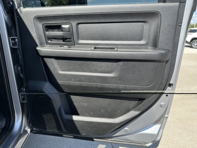 2024 RAM 3500 Tradesman Crew Cab 4x4 8' Box