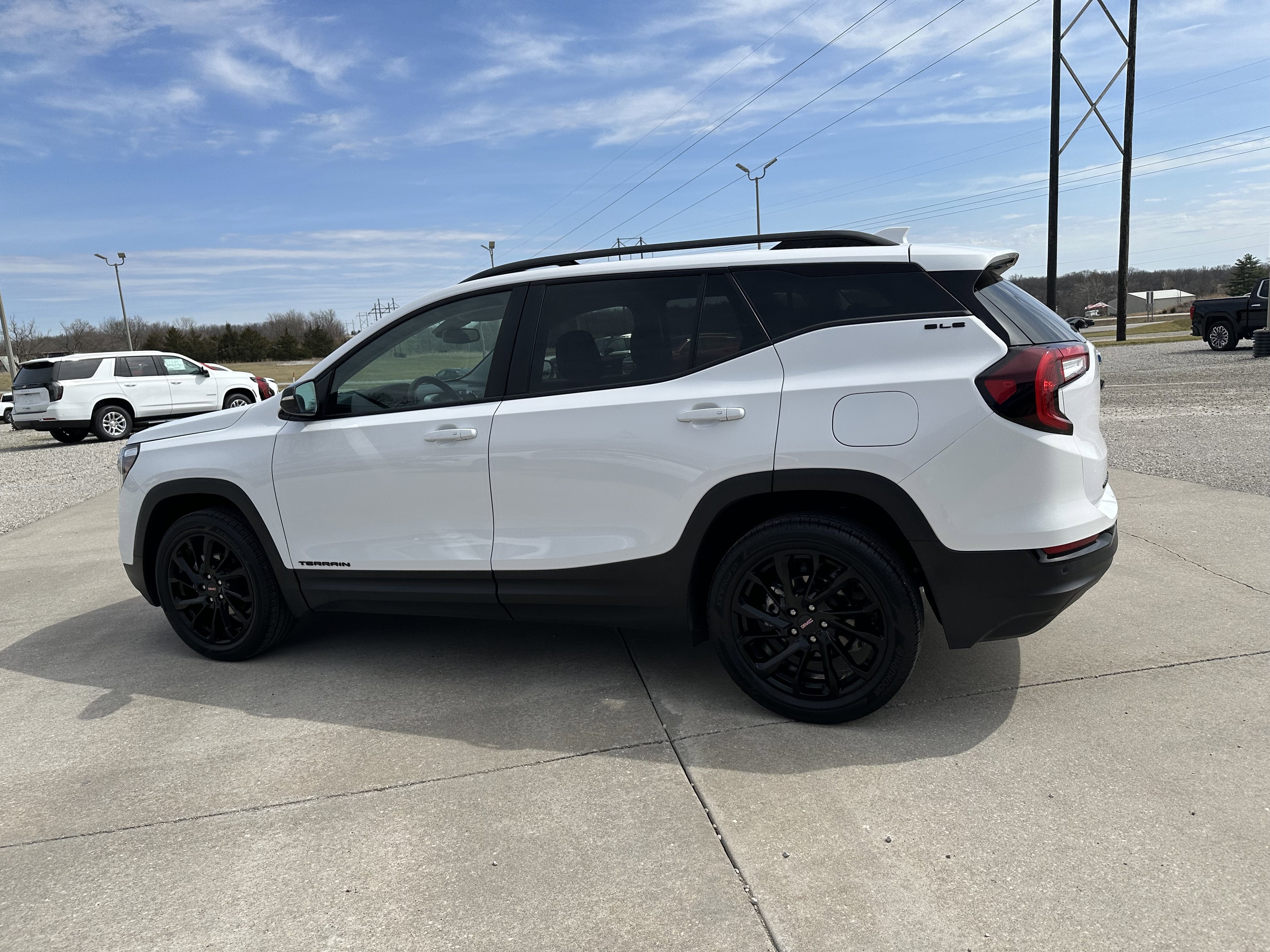 2023 GMC Terrain SLE