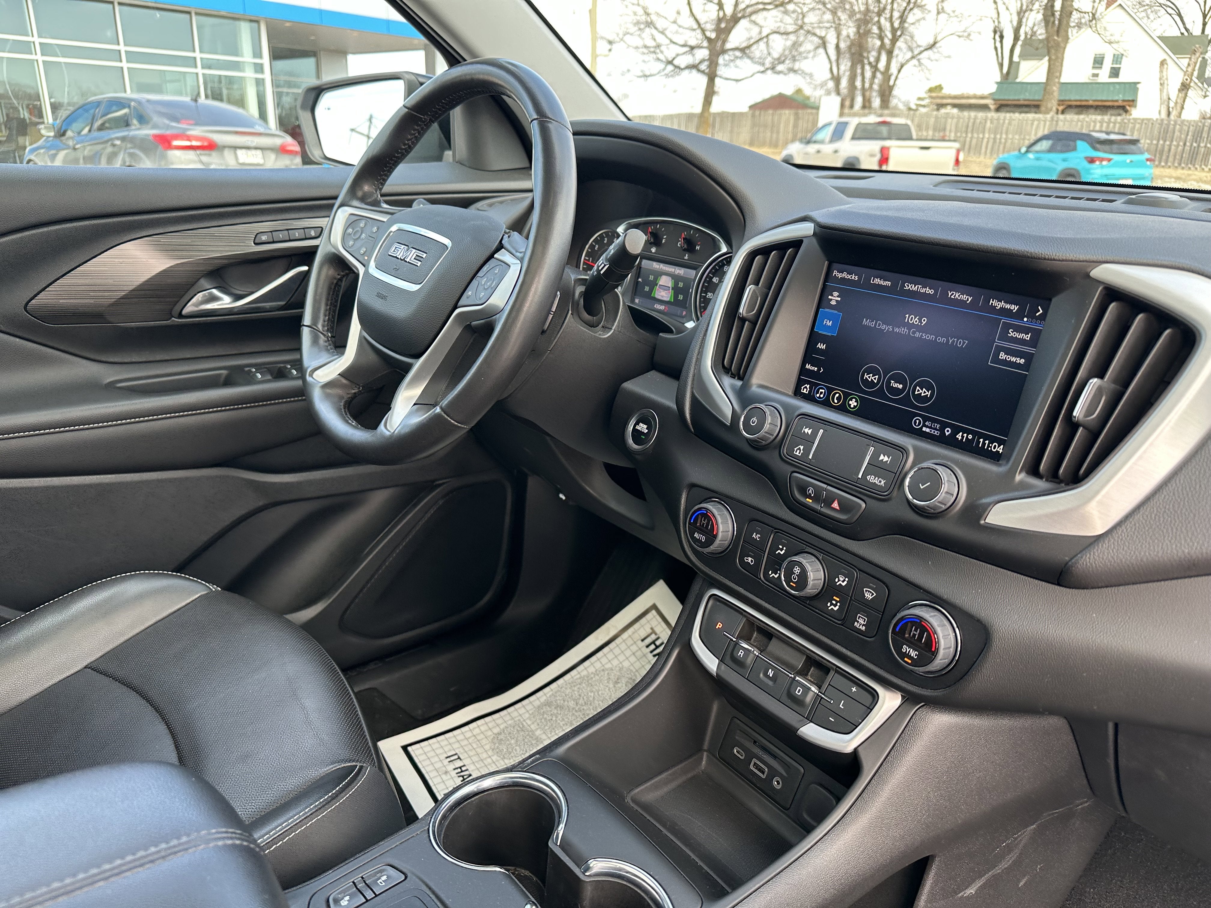 2022 GMC Terrain SLT