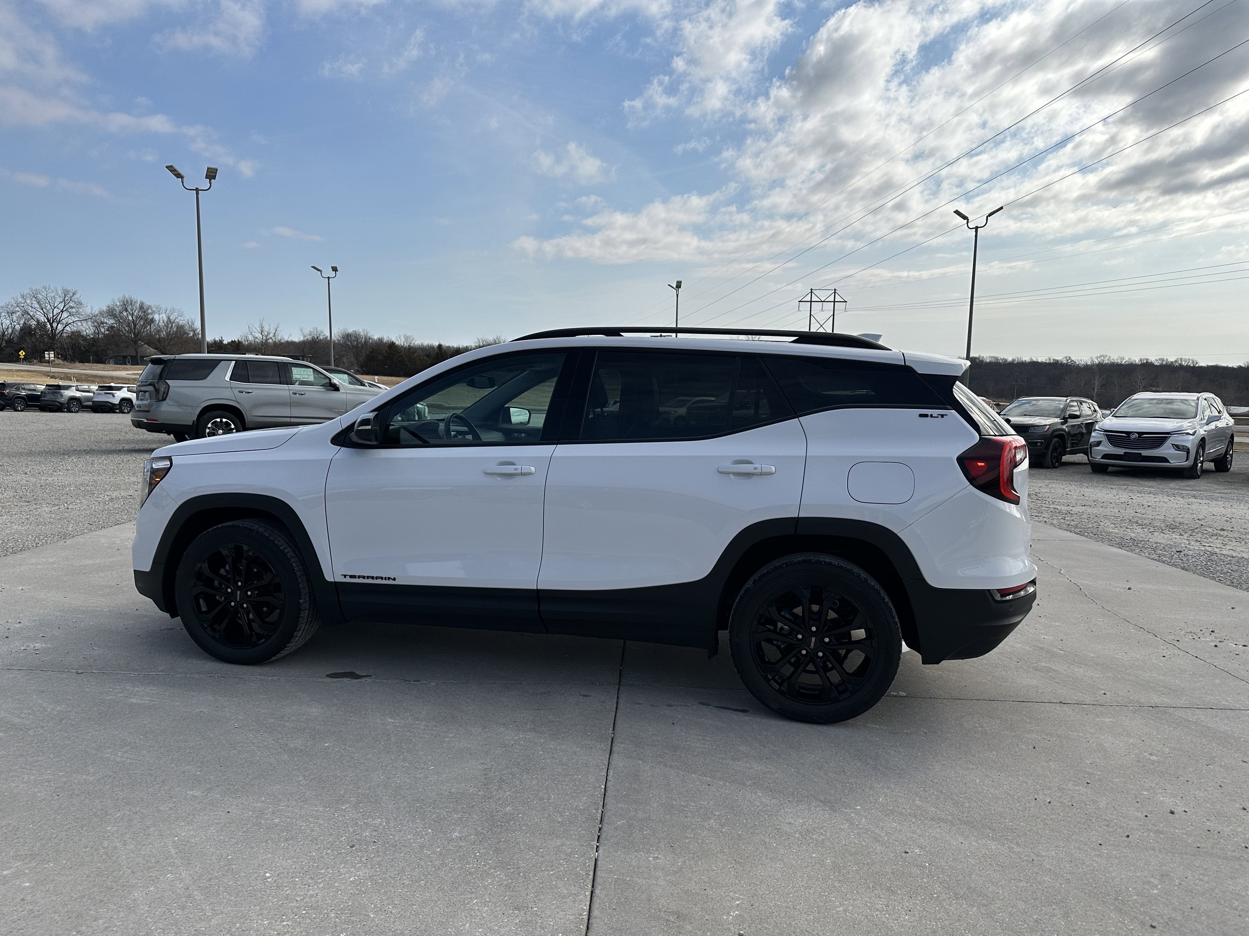 2022 GMC Terrain SLT