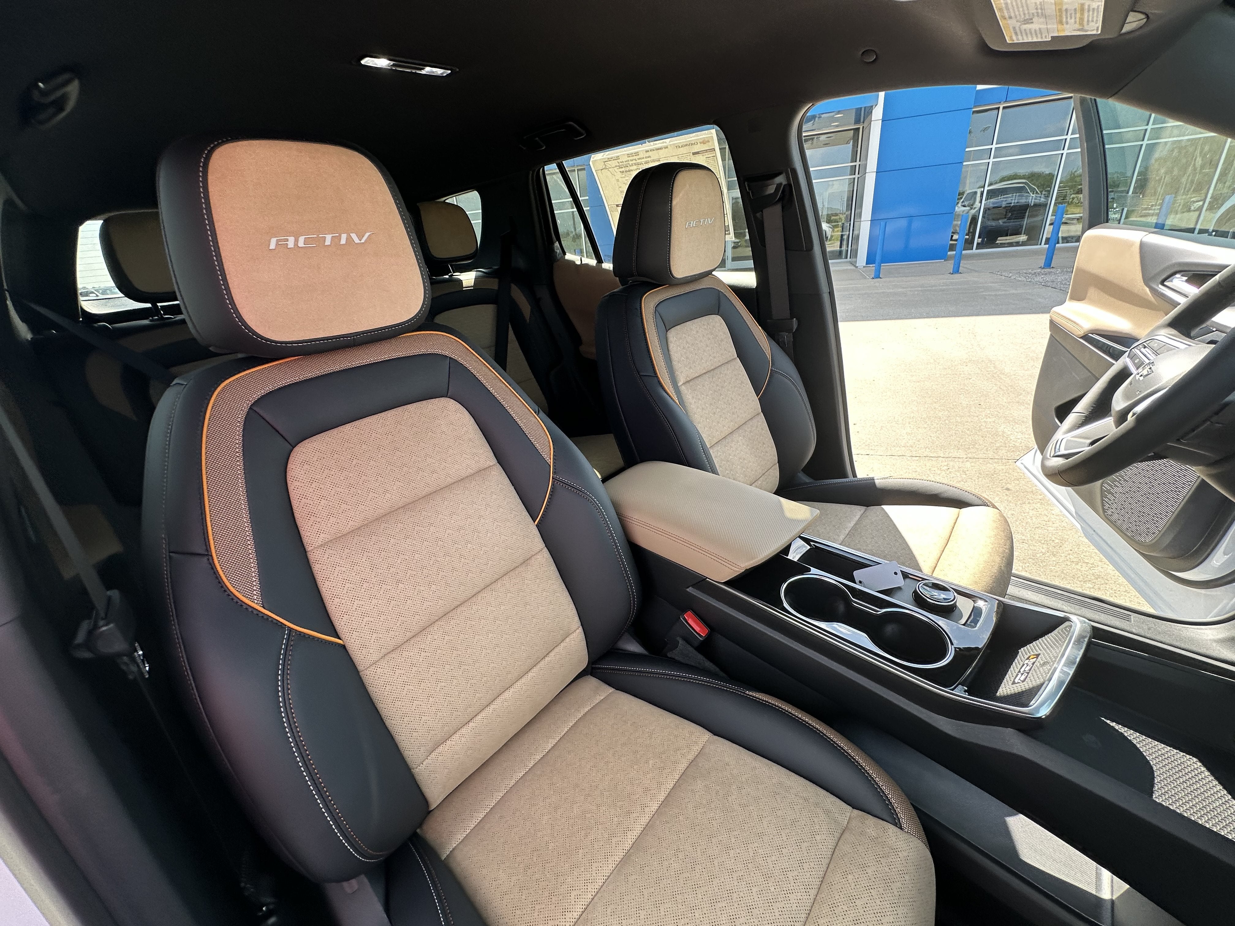 2027 Chevrolet Equinox AWD ACTIV