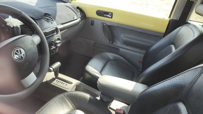 2002 Volkswagen New Beetle GLS