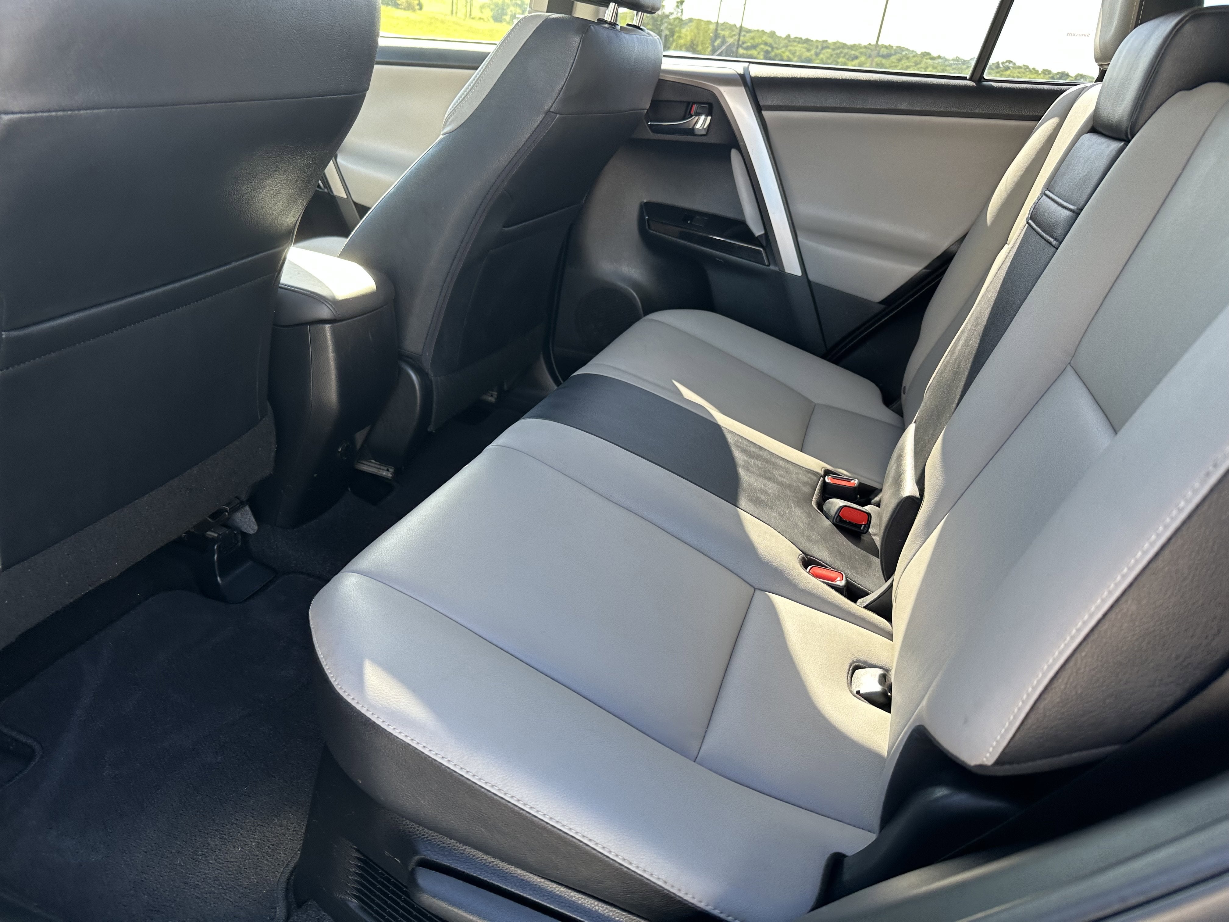2017 Toyota RAV4 Hybrid Limited