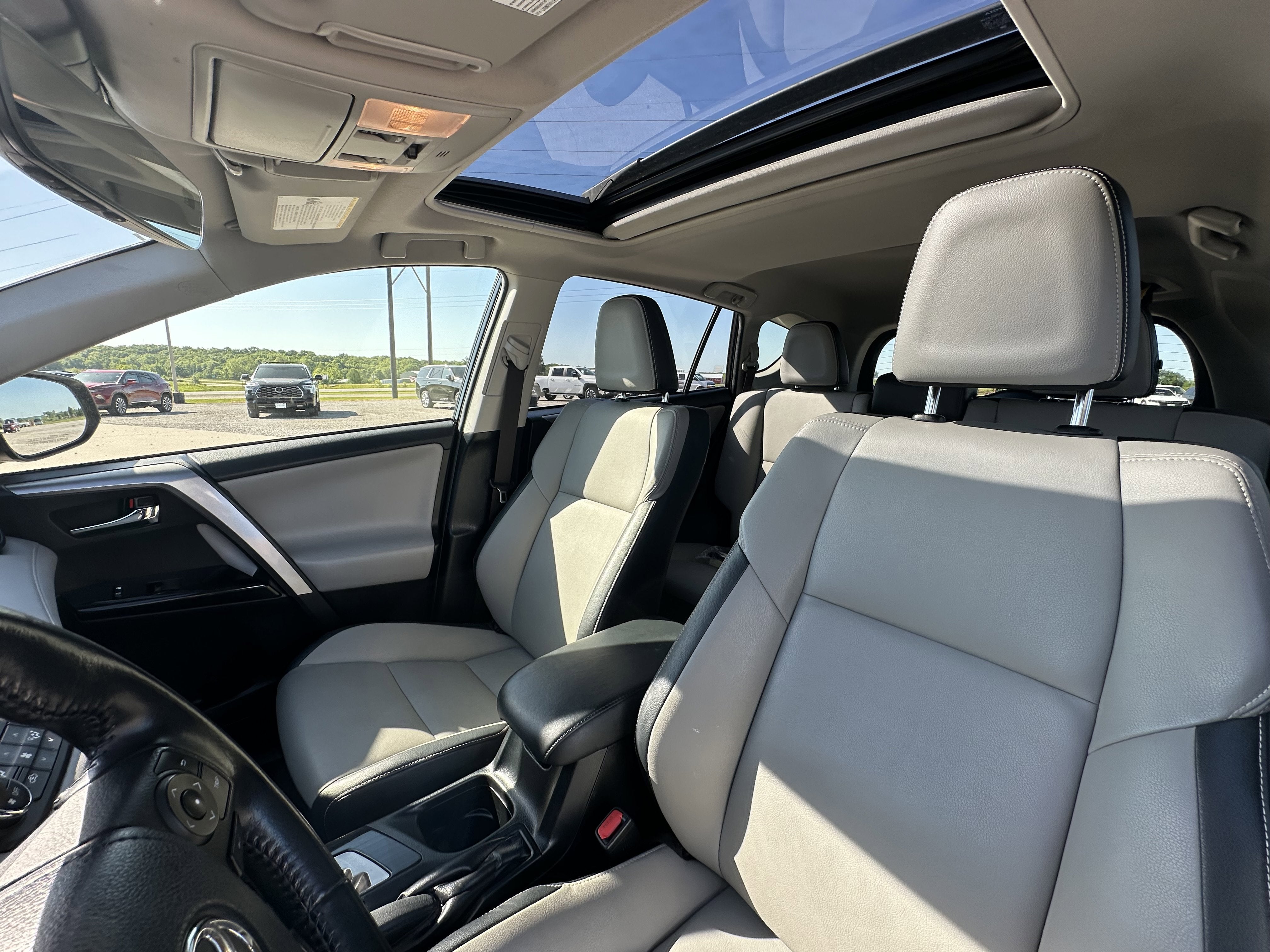 2017 Toyota RAV4 Hybrid Limited