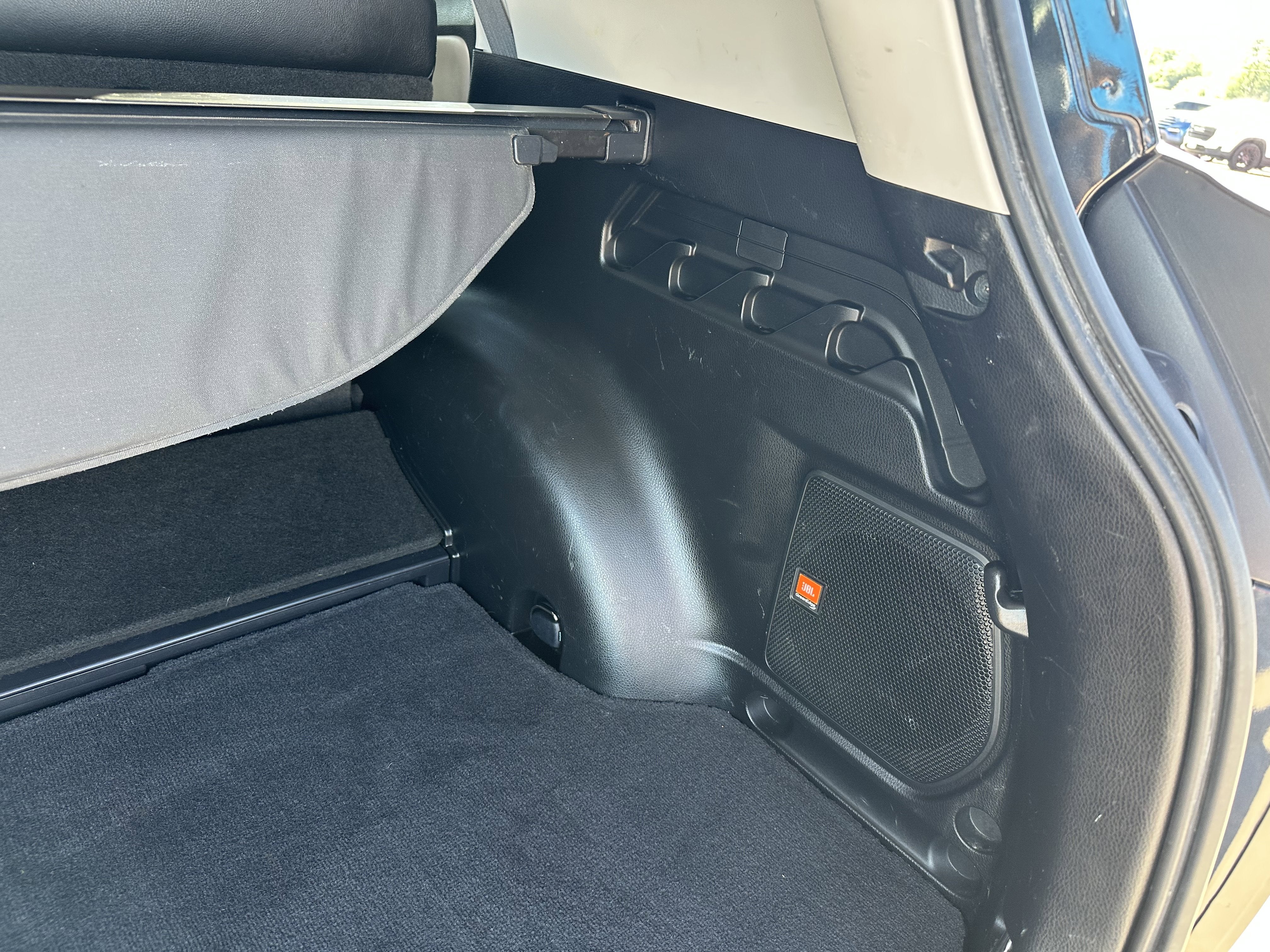 2017 Toyota RAV4 Hybrid Limited