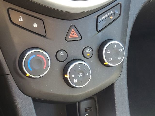 2017 Chevrolet Sonic LS