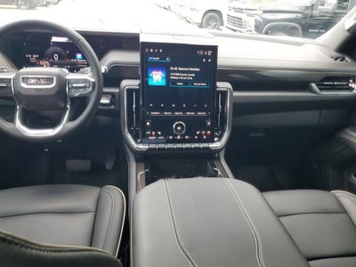 2025 GMC Yukon Elevation