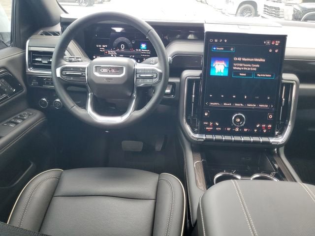 2025 GMC Yukon Elevation
