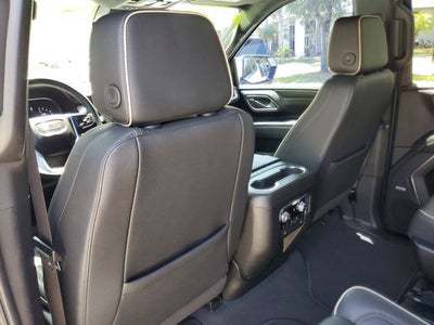 2023 GMC Yukon XL SLT