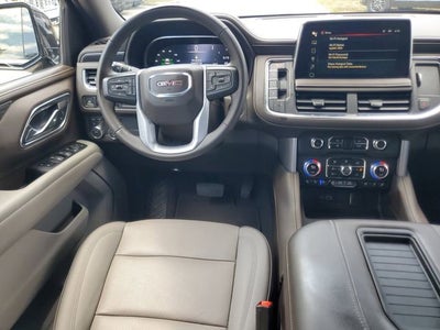 2023 GMC Yukon XL SLT