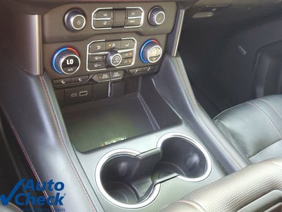 2023 Chevrolet Suburban RST